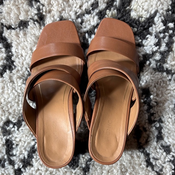 Vionic Tan Women's Sandals - Picture 2 of 5